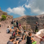 Sul Gran Cono del Vesuvio con l_artista Riccardo Arena